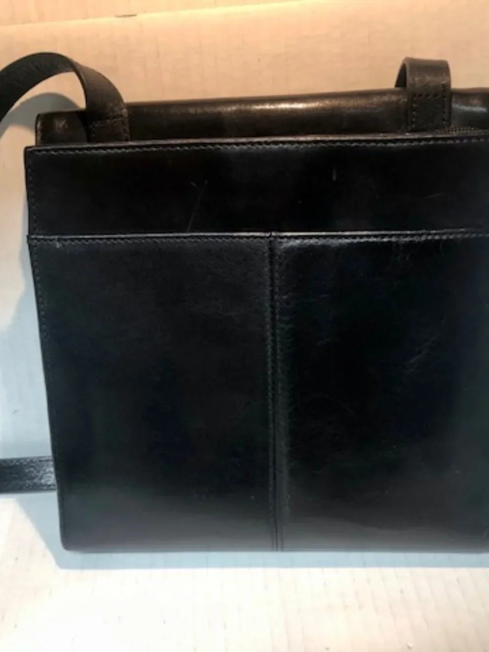 Hobo International black leather crossbody purse wallet dark pink lining